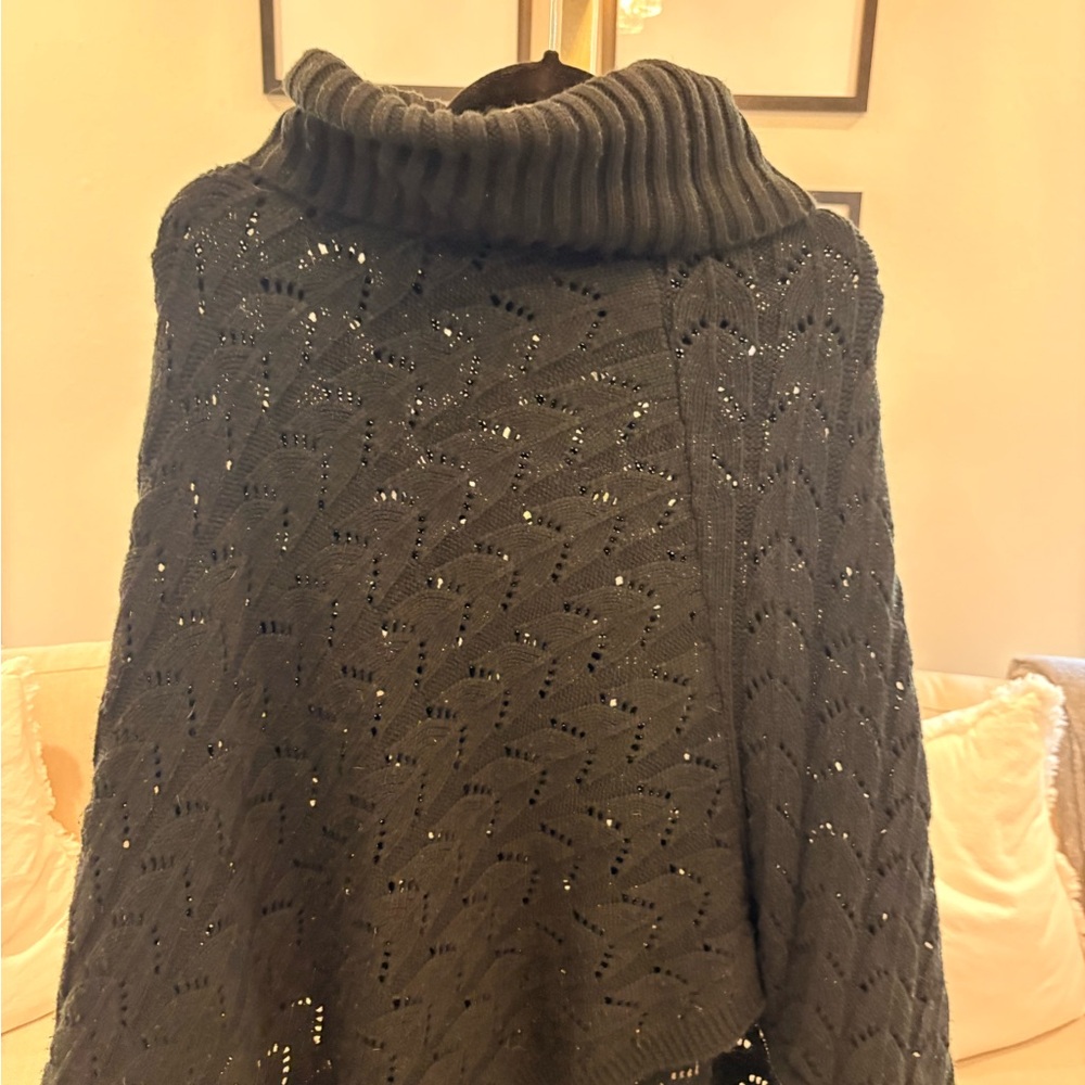 BCBGMaxAzria Black Knit Cowl Neck Poncho